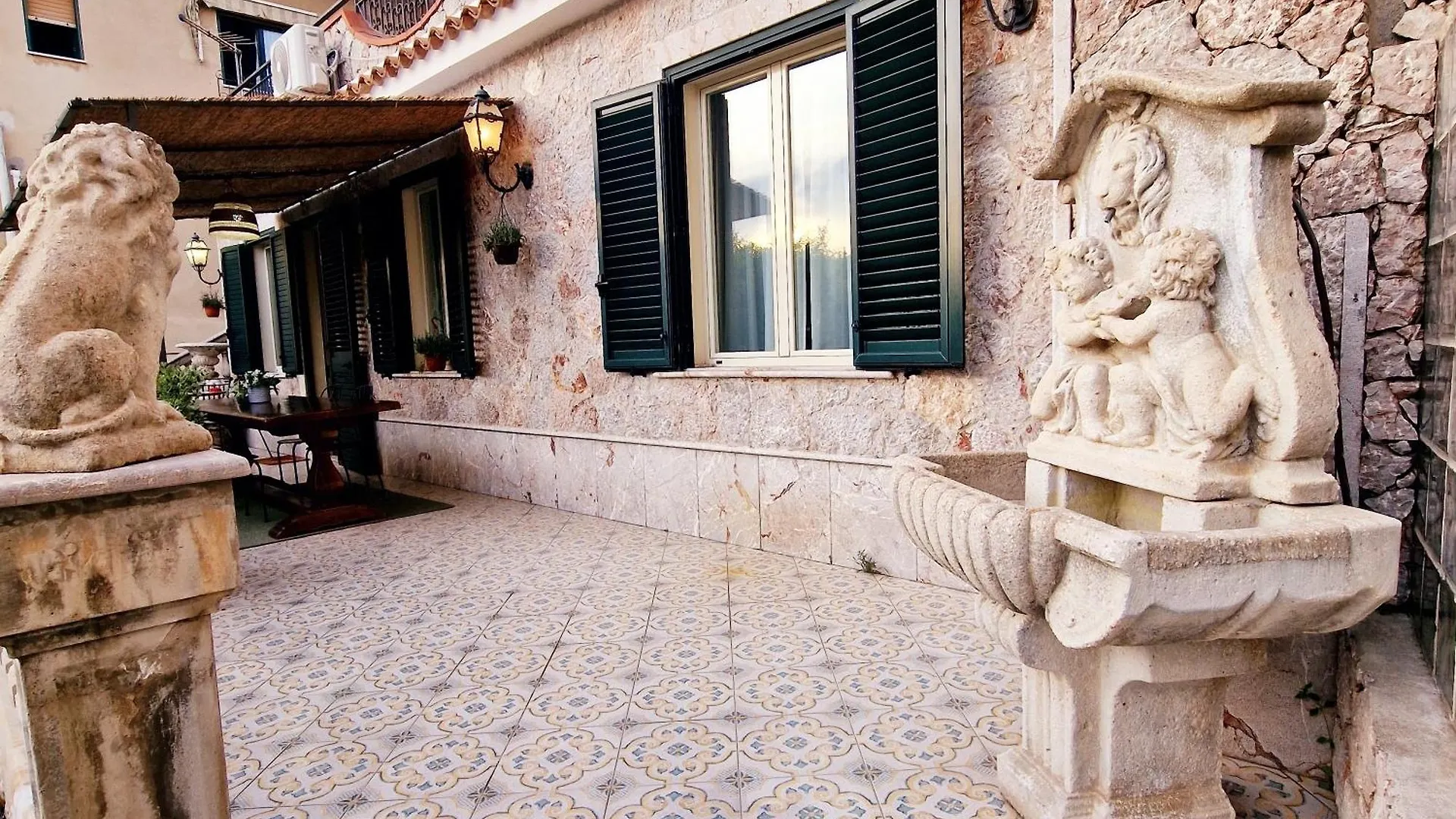 Apartment Donna Rosa - Your Home In Taormina