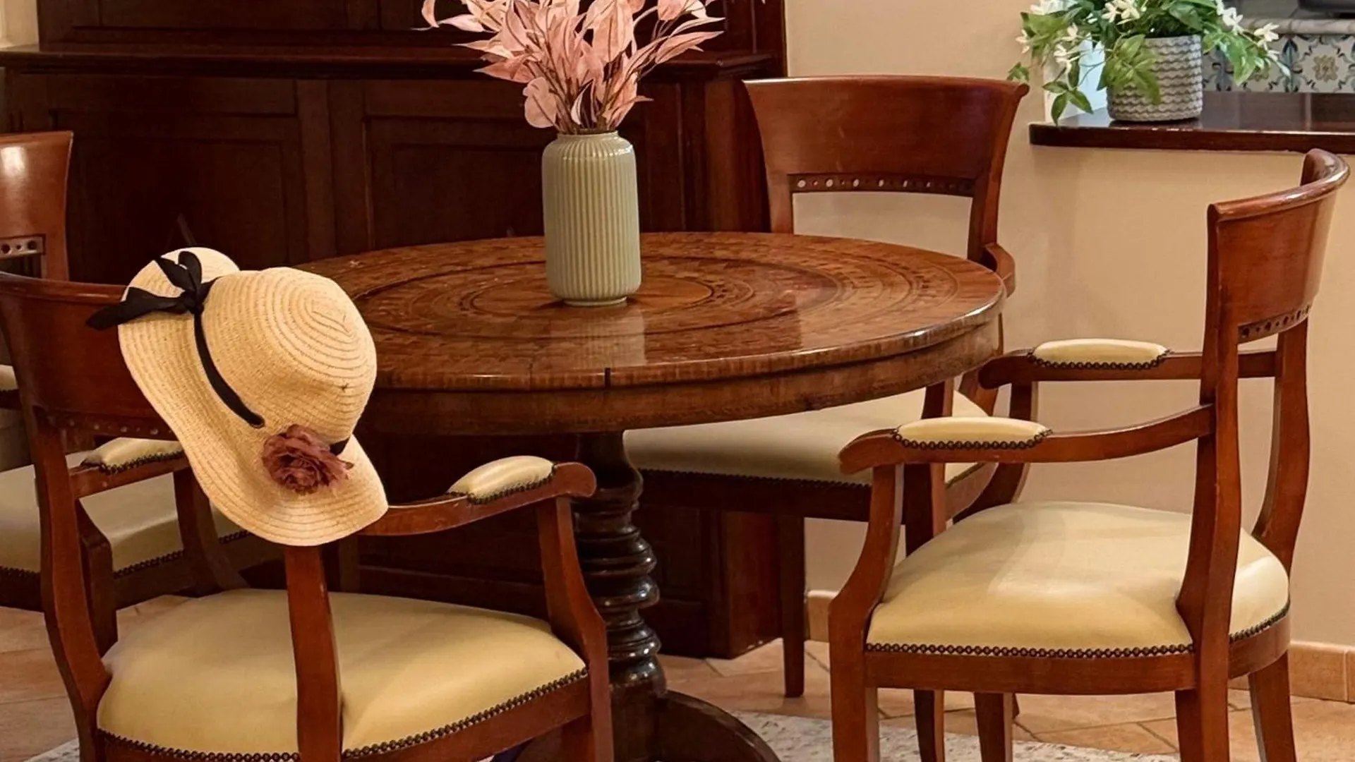 Donna Rosa - Your Home In Taormina Italy