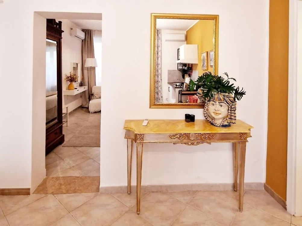 Donna Rosa - Your Home In Taormina Apartment