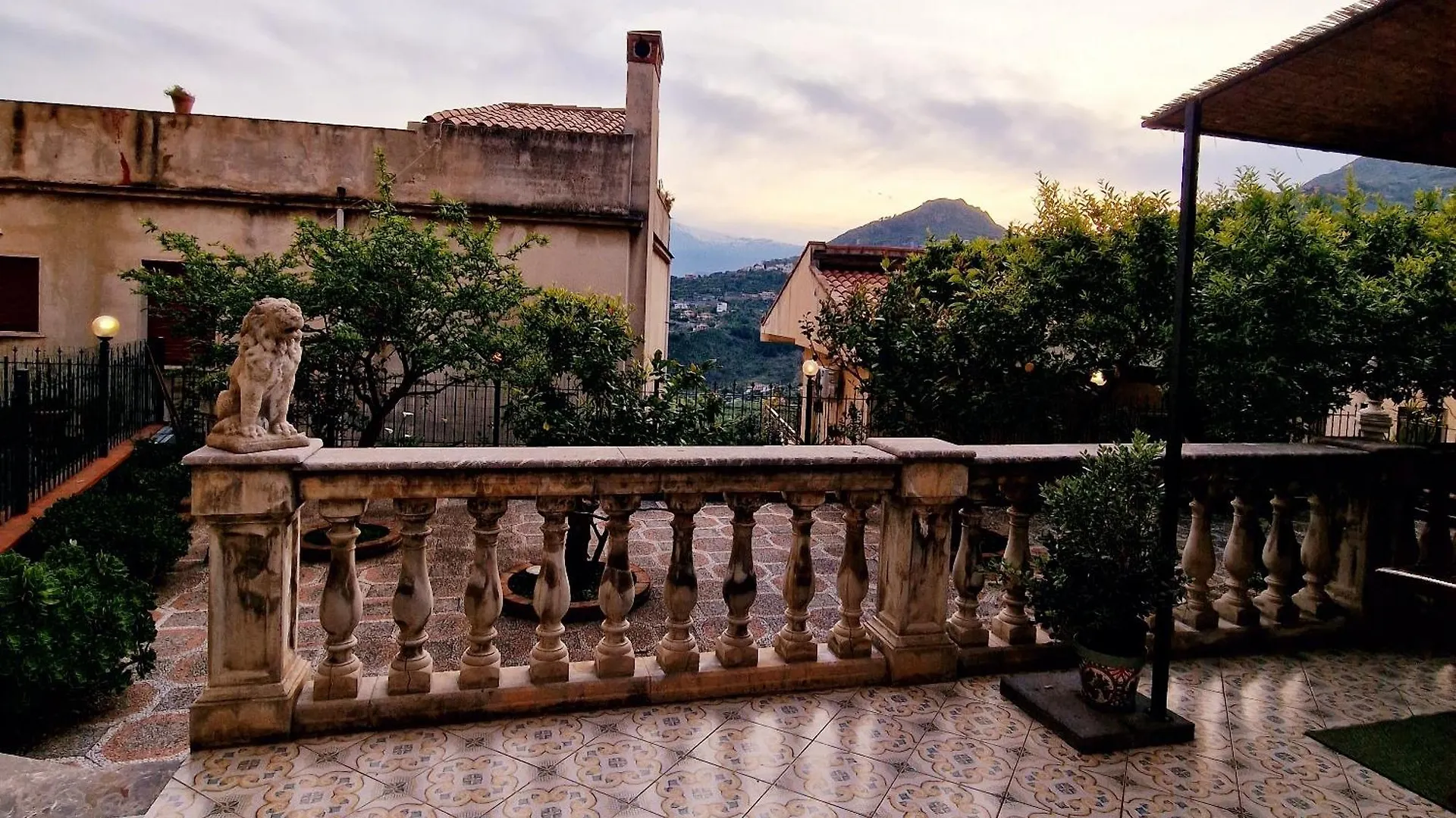 Apartment Donna Rosa - Your Home In Taormina