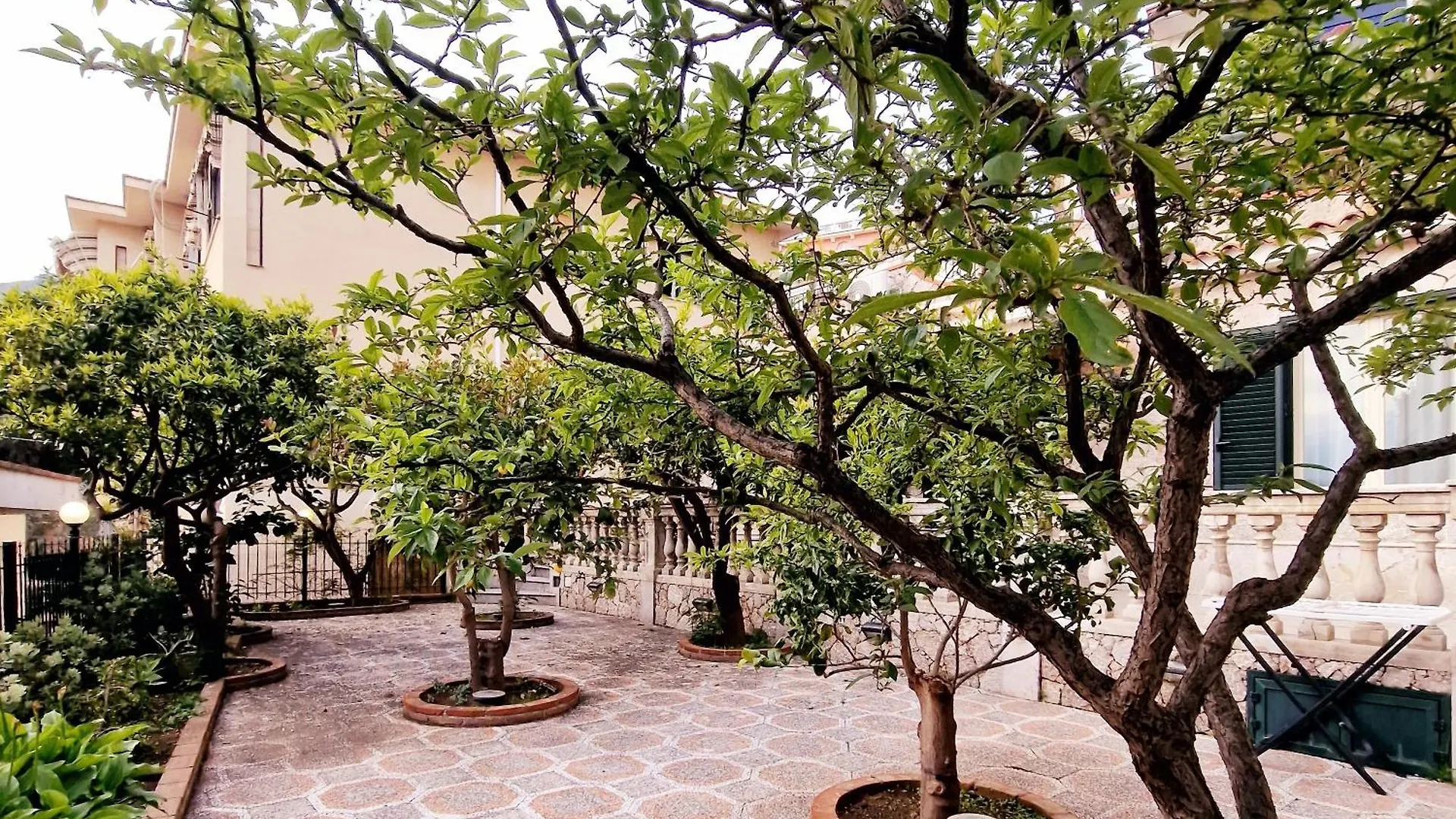 Donna Rosa - Your Home In Taormina